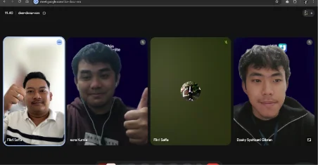 Presentasi progres project secara online